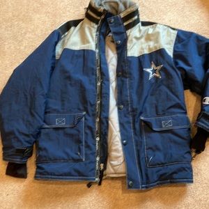 Dallas Cowboys Vintage 90’s NFL coat Size Medium Champion Football Superbowl